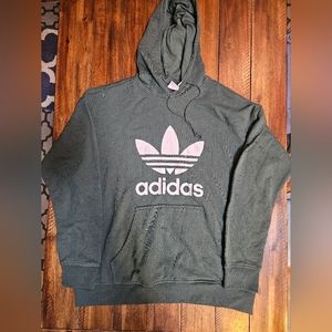 Adidas trefoil hoodie. New. Army green size L
